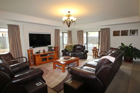 Photo of property in 44 Blue Stone Drive, Waiareka Junction, Oamaru, 9401