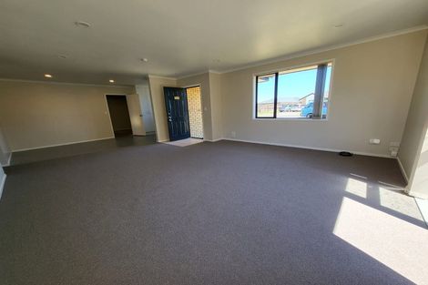 Photo of property in 49 Cyclamen Road, Mangere, Auckland, 2022