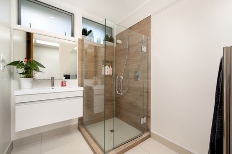 Photo of property in 60 Fordyce Avenue, Sunnyhills, Auckland, 2010