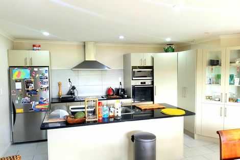 Photo of property in 70 Westgate Drive, Massey, Auckland, 0614