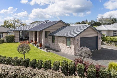 Photo of property in 70 Margaret Drive, Omokoroa, 3114