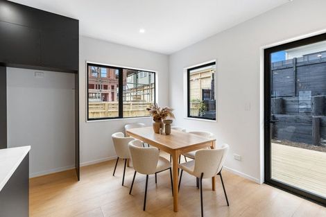 Photo of property in 17 Cordyline Street, Westgate, 0814