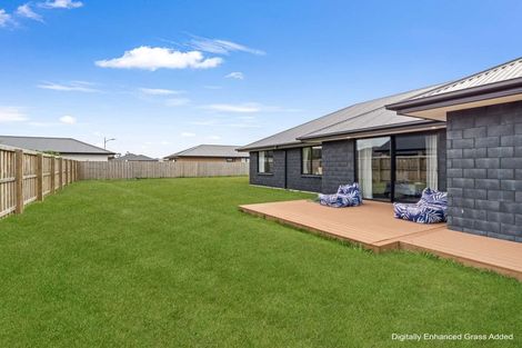 Photo of property in 119 Shillingford Boulevard, Rolleston, 7615