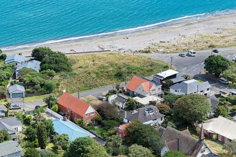 Photo of property in 10 Maire Street, Eastbourne, Lower Hutt, 5013