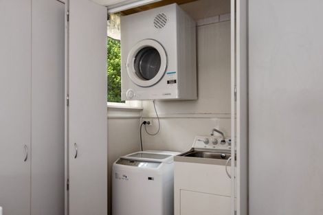 Photo of property in 18 Surrey Grove, Parkvale, Tauranga, 3112