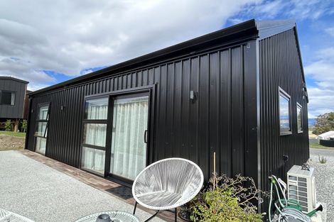 Photo of property in 29 Tomtit Crescent, Lake Hawea, 9382