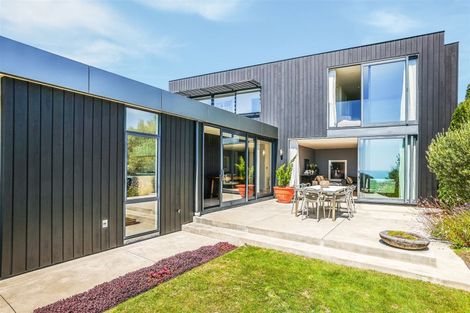 Photo of property in 130 Richmond Hill Road, Richmond Hill, Christchurch, 8081