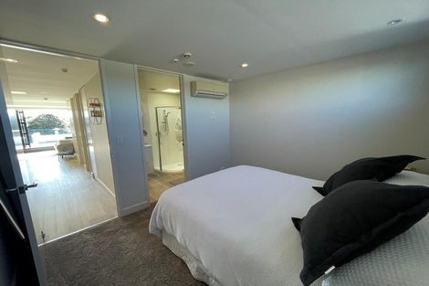 Photo of property in Customhouse Apartments, 314l Maunganui Road, Mount Maunganui, 3116