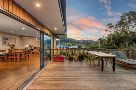 Photo of property in 13 Matuku Lane, Heathcote Valley, Christchurch, 8022