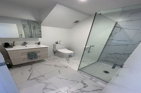 Photo of property in 5/21 Karamu Street, Te Atatu Peninsula, Auckland, 0610