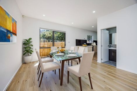 Photo of property in 1a Bennett Road, Pakuranga, Auckland, 2010