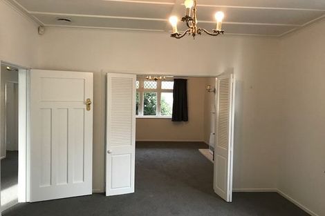 Photo of property in 35 Wilford Street, Woburn, Lower Hutt, 5011