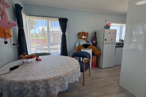 Photo of property in 4 Cedar Place, Hillcrest, Hamilton, 3216