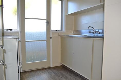 Photo of property in 2/59 West Street, West End, Palmerston North, 4412