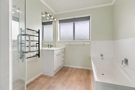 Photo of property in 14 Jade Place, Bell Block, New Plymouth, 4312