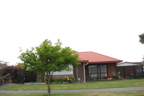 Photo of property in 47 Cowes Street, Avondale, Christchurch, 8061