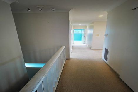 Photo of property in 3 Santa Rosa Terrace, Forrest Hill, Auckland, 0620