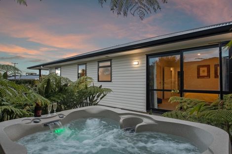 Photo of property in 48 Bunyan Road, Coastlands, Whakatane, 3120