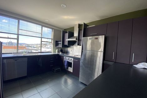 Photo of property in Grandstand Apartments, 8/80 Kent Terrace, Mount Victoria, Wellington, 6011