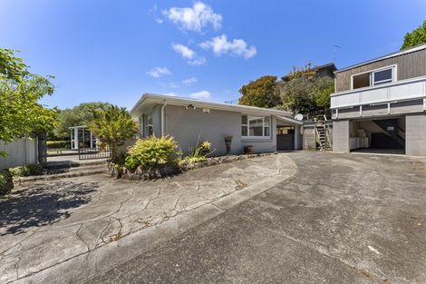 Photo of property in 335f Devon Street West, New Plymouth, 4310