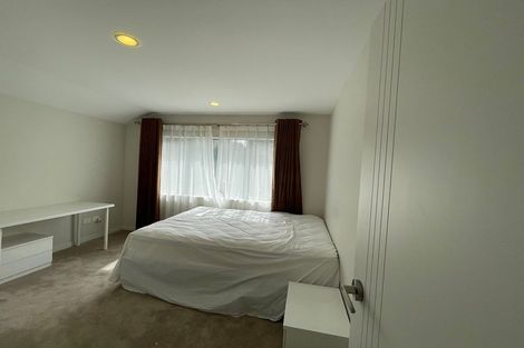 Photo of property in 36 Golden Morning Drive, Albany Heights, Auckland, 0632