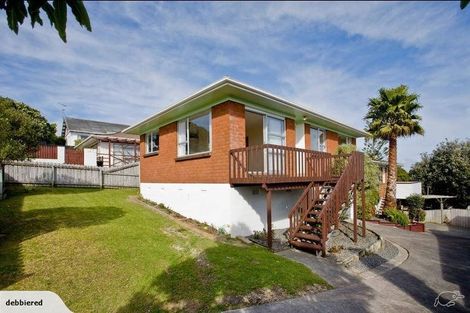 Photo of property in 1/24 Bayview Road, Bayview, Auckland, 0629