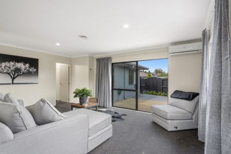 Photo of property in 25 Katerini Grove, Papamoa Beach, Papamoa, 3118