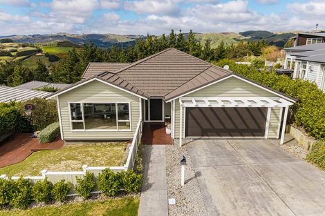 Photo of property in 144 Endeavour Drive, Whitby, Porirua, 5024