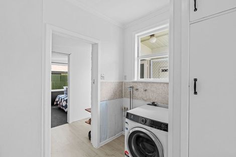 Photo of property in 587 Queen Street East, Levin, 5510