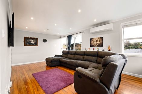 Photo of property in 6 Sardinha Place, Marfell, New Plymouth, 4310