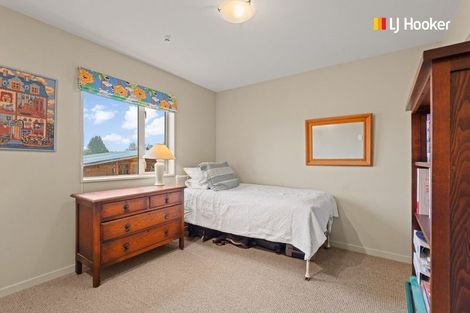 Photo of property in 19 Skerries Street, Outram, 9019