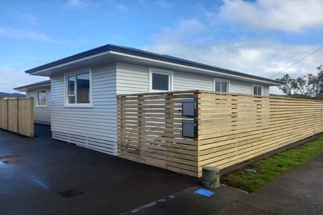 Photo of property in 282 Mangorei Road, Merrilands, New Plymouth, 4312