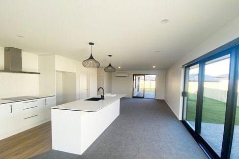 Photo of property in 52 Glovers Road, Halswell, Christchurch, 8025