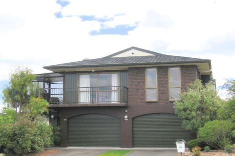 Photo of property in 32 Harvey Street, Waipahihi, Taupo, 3330