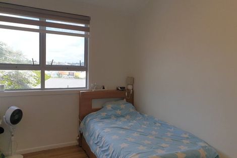 Photo of property in 1/104 Bond Crescent, Forrest Hill, Auckland, 0620