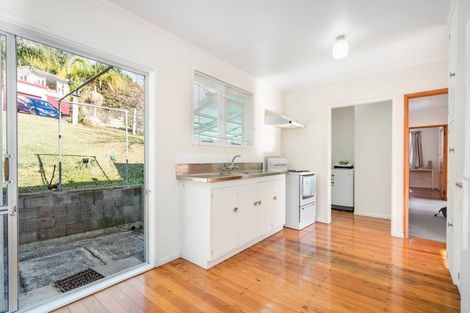 Photo of property in 12 Willow Place, Horahora, Whangarei, 0110