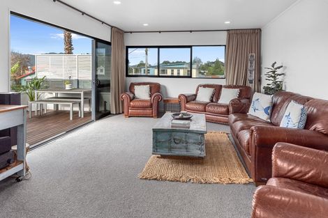 Photo of property in 3 Bermuda Place, One Tree Point, 0118