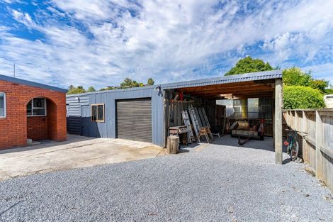 Photo of property in 6 North Foreland Street, Waihola, Milton, 9073