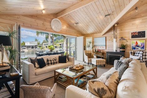 Photo of property in 122 Motu Capri, Pauanui, Hikuai, 3579