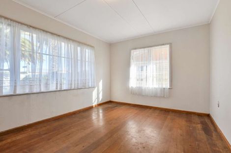 Photo of property in 8 Hakiwai Road, Fernhill, Hastings, 4175