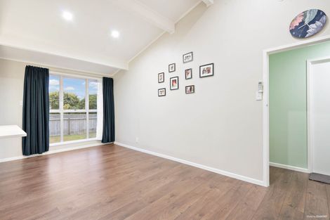 Photo of property in 64 Old Wairoa Road, Papakura, 2110