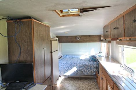 Photo of property in 102 Ngaio Drive, Matarangi, Whitianga, 3592