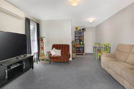 Photo of property in 1/11 Chipping Lane, Redwood, Christchurch, 8051