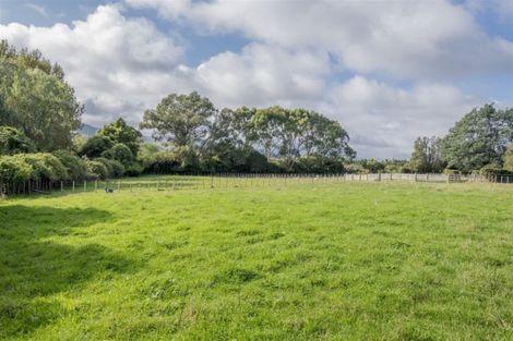 Photo of property in 98 Taylors Road, Otaki, 5583