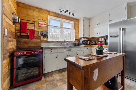 Photo of property in 227 Vogel Street, Roslyn, Palmerston North, 4414