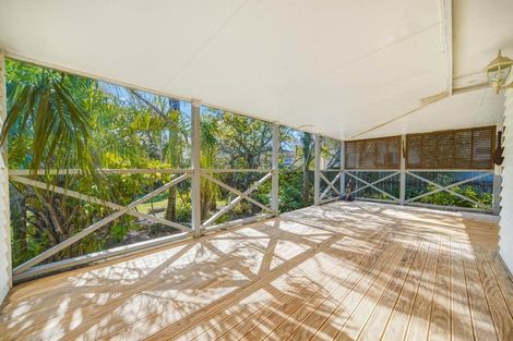 Photo of property in 938 East Coast Road, Northcross, Auckland, 0630