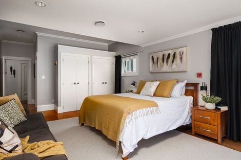 Photo of property in 11 Haronga Road, Inner Kaiti, Gisborne, 4010