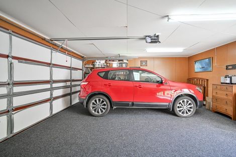 Photo of property in 16 Hikanui Drive, Havelock North, 4130