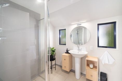 Photo of property in 142a Innes Road, St Albans, Christchurch, 8052