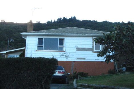 Photo of property in 10 Hinau Street, Ravensbourne, Dunedin, 9022